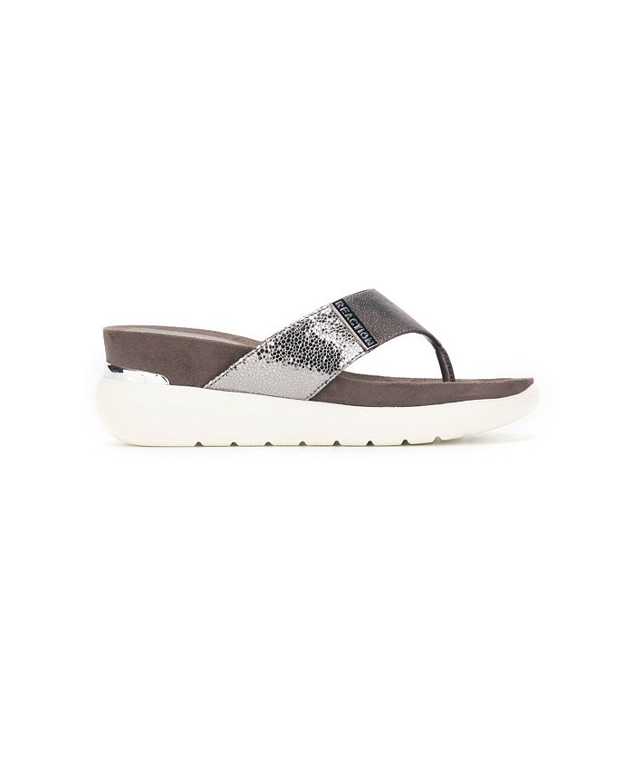 Kenneth Cole Reaction Womens Blaire Thong Sandals And Reviews Sandals Shoes Macys 