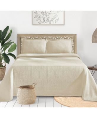 100% Cotton Fleur De Lis Medallion All-Season 2-Piece Coverlet Set, Twin