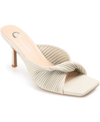 Journee Collection