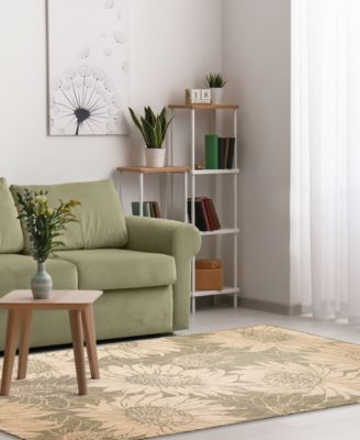 Carmel Sunflower Field 7'10" x 9'10" Outdoor Area Rug