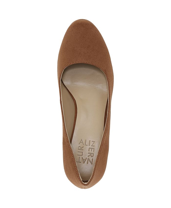 naturalizer berlin pumps