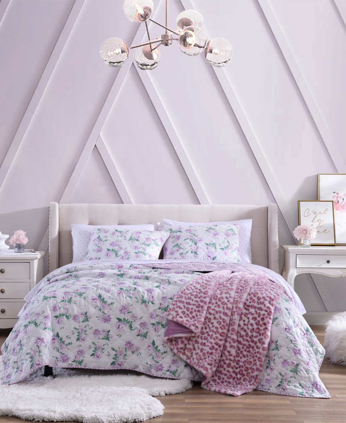 Betsey Johnson 2 Piece Blooming Roses Quilt Set, Twin Bedding In Lavender
