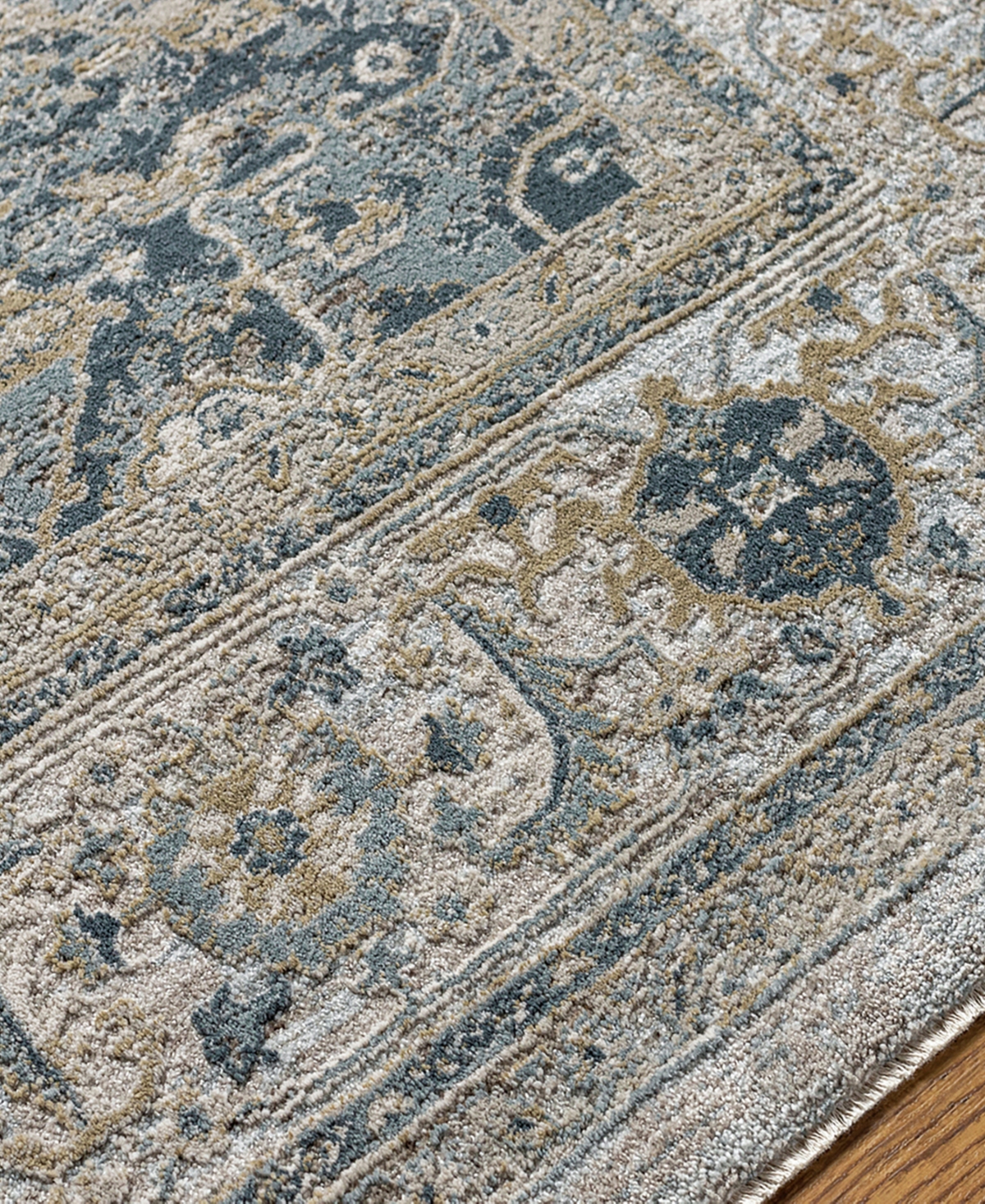Livabliss Brunswick Bwk- 6'7" x 6'7" Round Area Rug