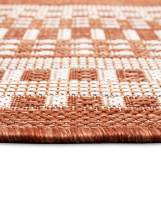 Malibu Etched Border 1'11" x 7'6" Runner Outdoor Area Rug