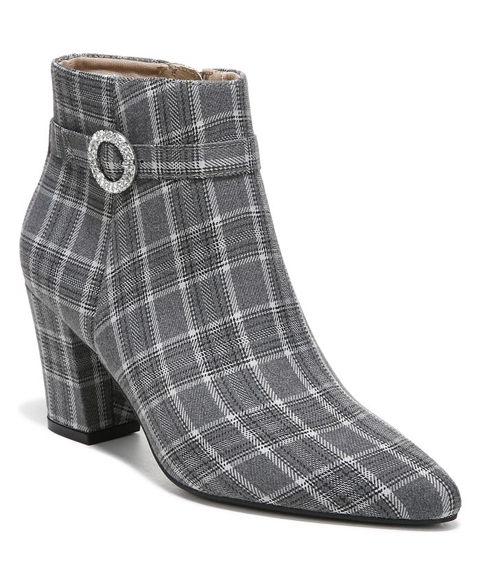 Sparkle boots macys 2025