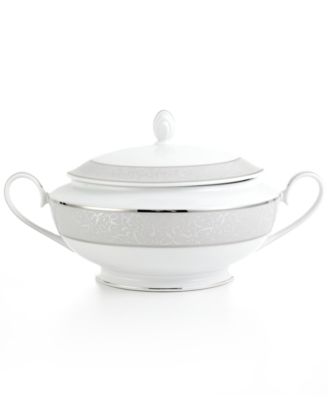 Mikasa - "Parchment" Covered Casserole Dish