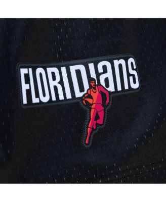 Men's Pink, Black Miami Heat 2005/06 Hardwood Classics Fadeaway Reload 3.0 Swingman Shorts