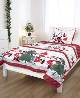 Christmas Holiday popular 2-Pc. Twin Quilt Set