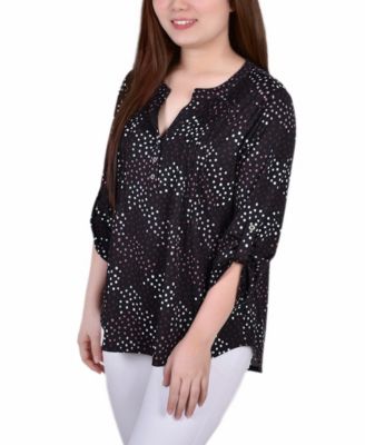 Petite 3/4 Roll Tab Sleeve Y-neck Top