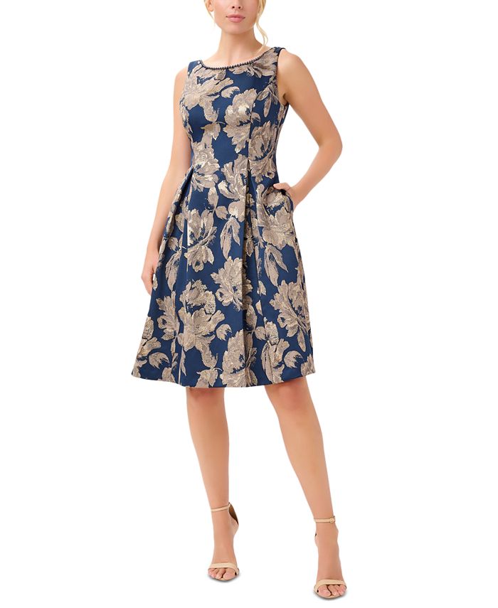 Adrianna Papell Womens Sleeveless Printed Sheath Dress with Embellished Neck 