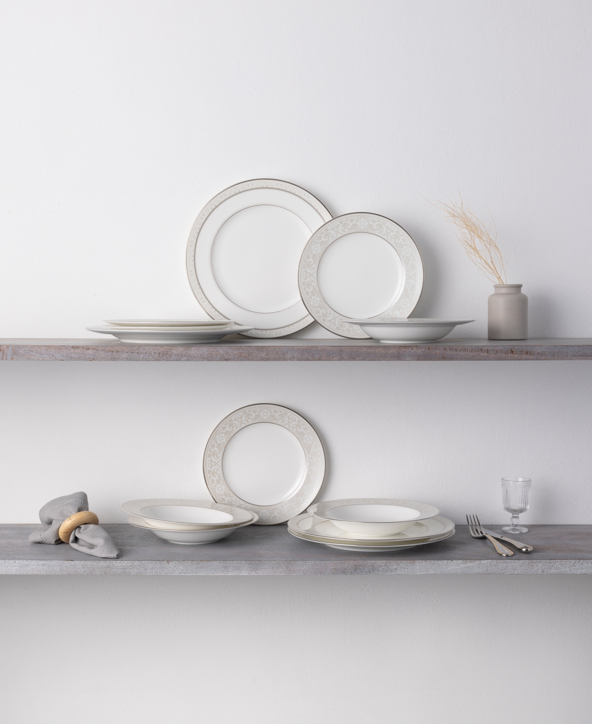 Noritake Montvale Platinum Set, Service For 4