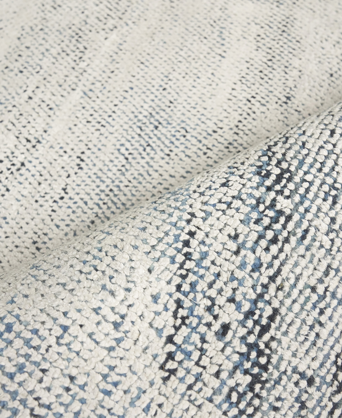 Exquisite Rugs Fine Pure Silk Er4229 8' X 10' Area Rug In Multi