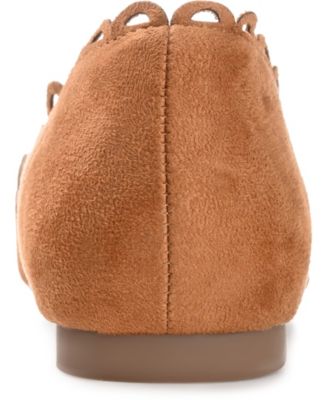 Women's Jezlin Scalloped Pointed Toe Flats