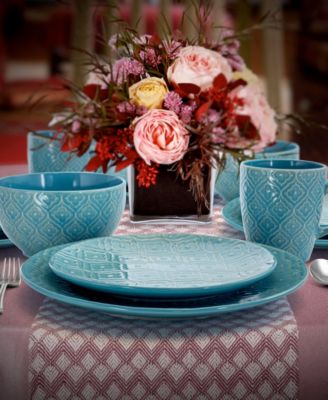 Sapphire 16 Pc. Dinnerware, Service for 4