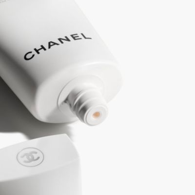 CHANEL LE BLANC INTENSE BRIGHTENING FOAM CLEANSER 150 ML.NEW
