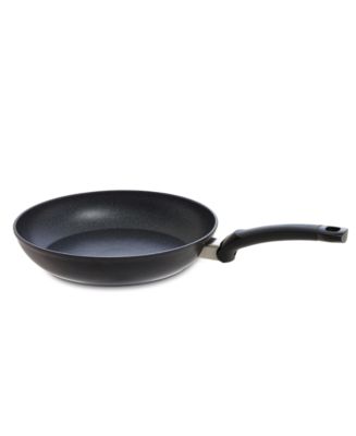 Fissler Adamant/Aluminium Wok, Asian Pan (Diameter 28 cm) Coated, Non-Stick Coating, High Edge, Scratch-Resistant, All Heat Sources - Induction, Black