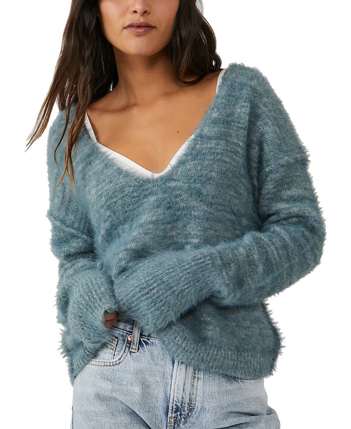 Free People Women s Serendipity Off The Shoulder V Neck Eyelash