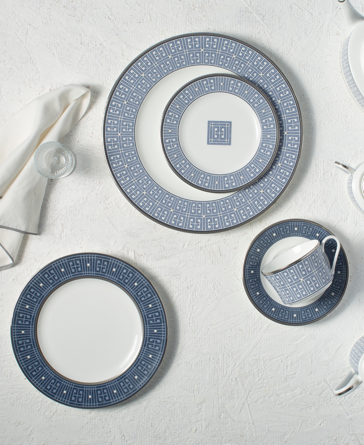 NORITAKE INFINITY BLUE 4 PIECE BREAD BUTTER/APPETIZER PLATE SET, SERVICE FOR 4 