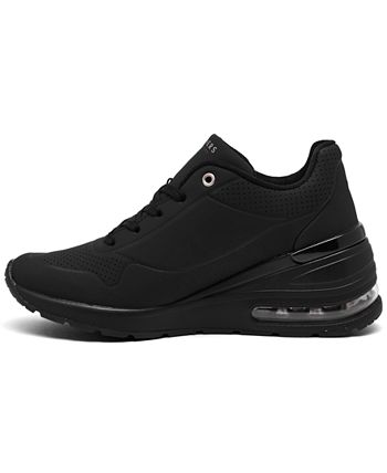 Skechers estive new arrivals