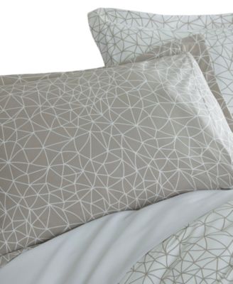 Geometric Maze Down Alternative 3-Pc. Comforter Set, King