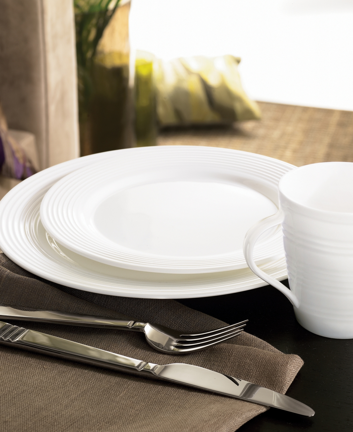 Lenox Dinnerware, Tin Can Alley Four Degree Dinner Plate