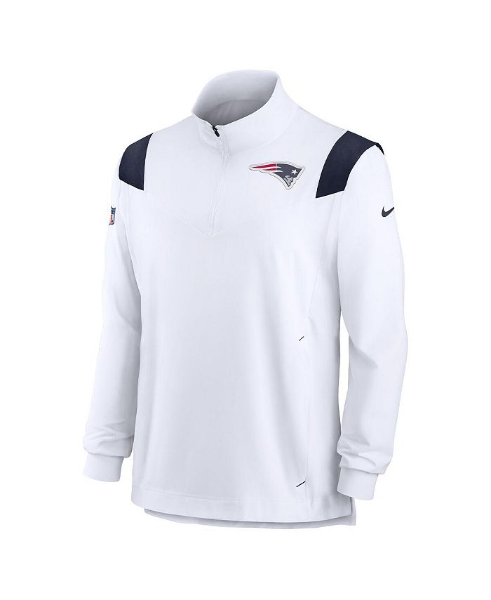 Nike Men's White New England Patriots Sideline Coach Chevron Lockup