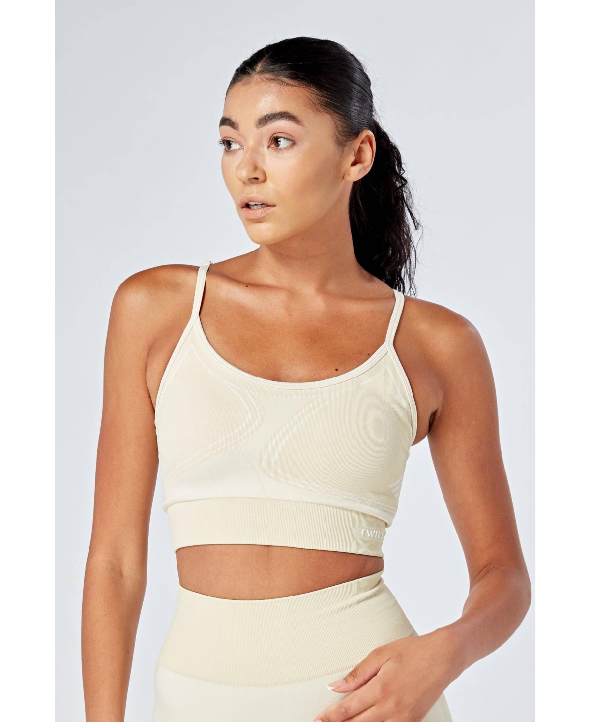 Women's Recycled Colour Block Body Fit Seamless Sports Bra - Natural