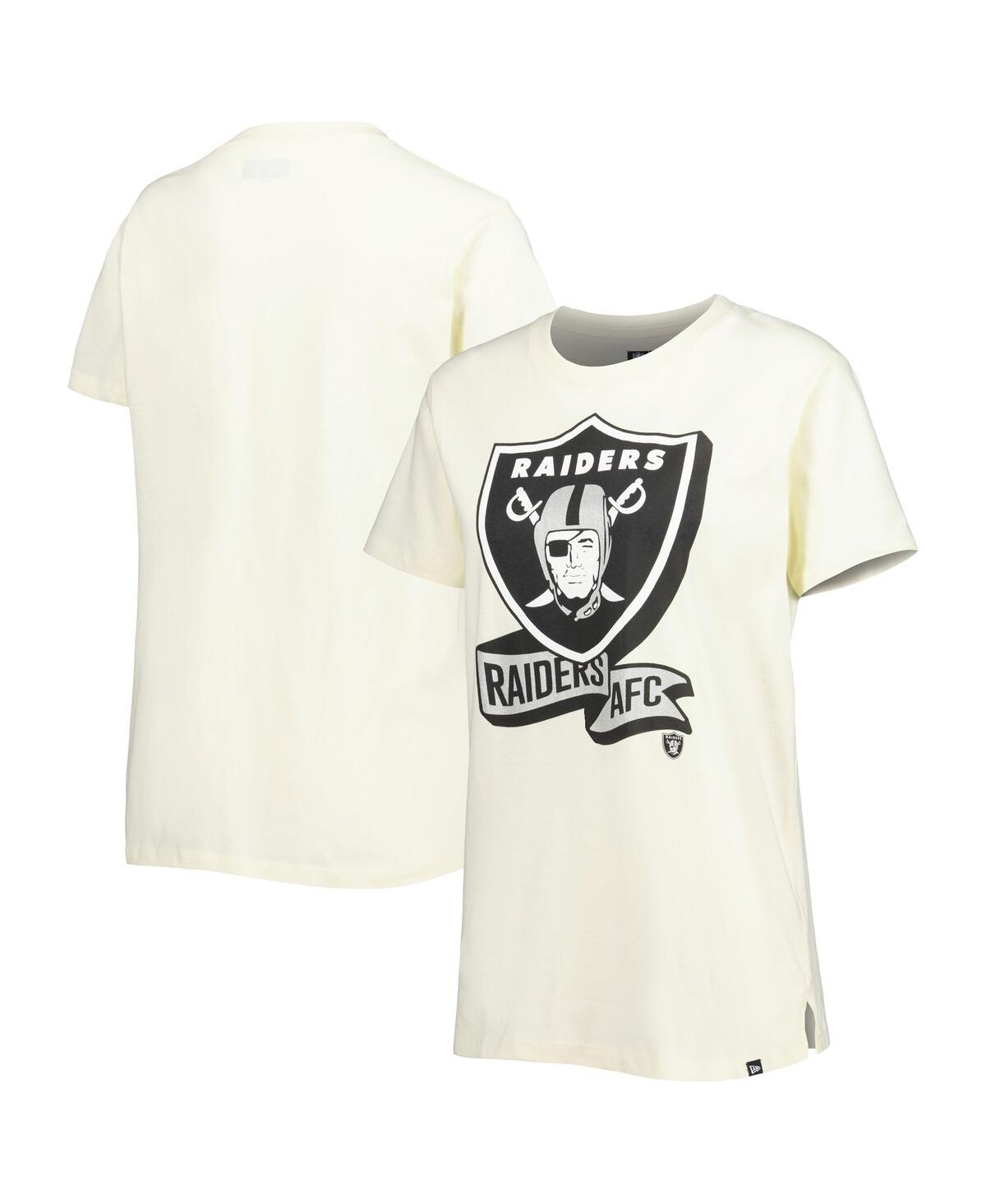NEW ERA WOMEN'S NEW ERA CREAM LAS VEGAS RAIDERS CHROME SIDELINE T-SHIRT 