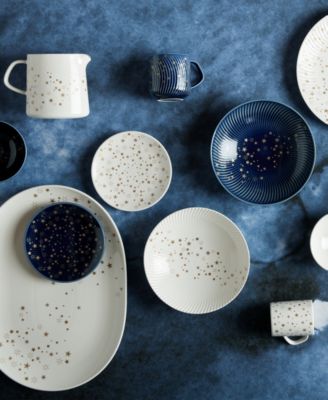 Arc Dinnerware Collection