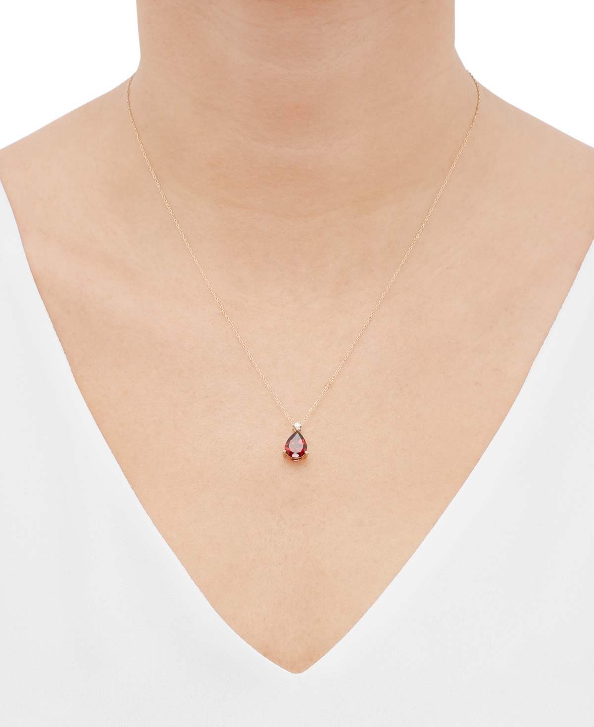 (1-3/4 ct. t.w.) & Diamond Accent 18