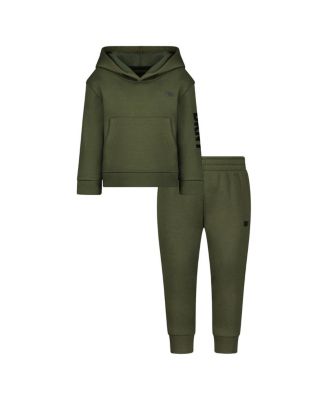 DKNY