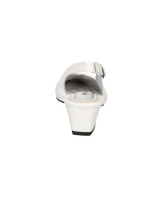 Women's Bates Slingback Pumps