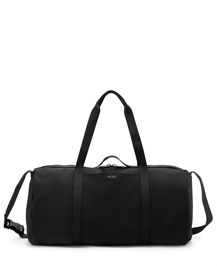 Tommy hilfiger duffle bag clearance macys