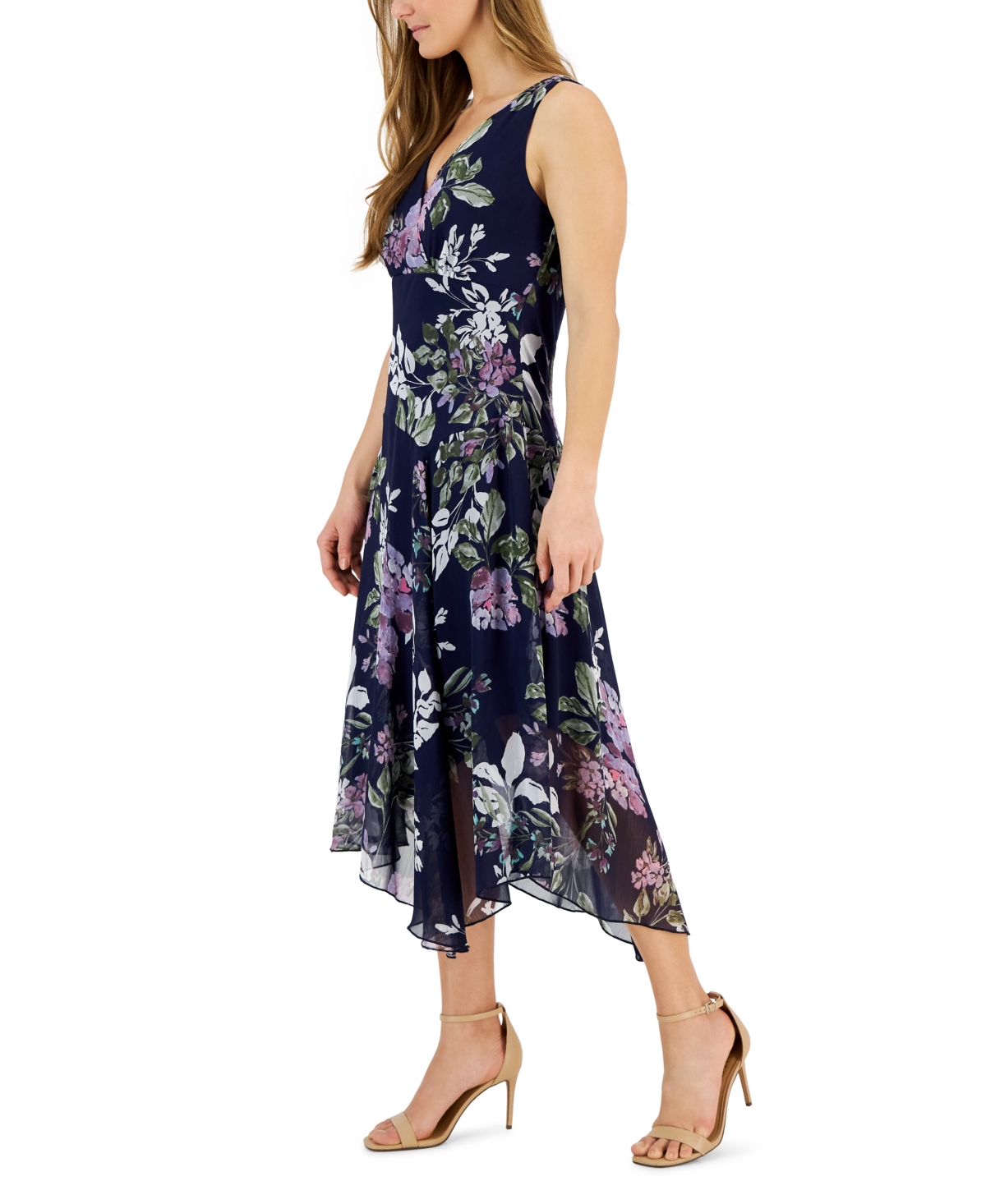 Shop Connected Petite Floral-print Sleeveless Midi Dress In Black