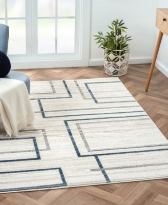 Plymouth Alaine 5' x 7' Area Rug