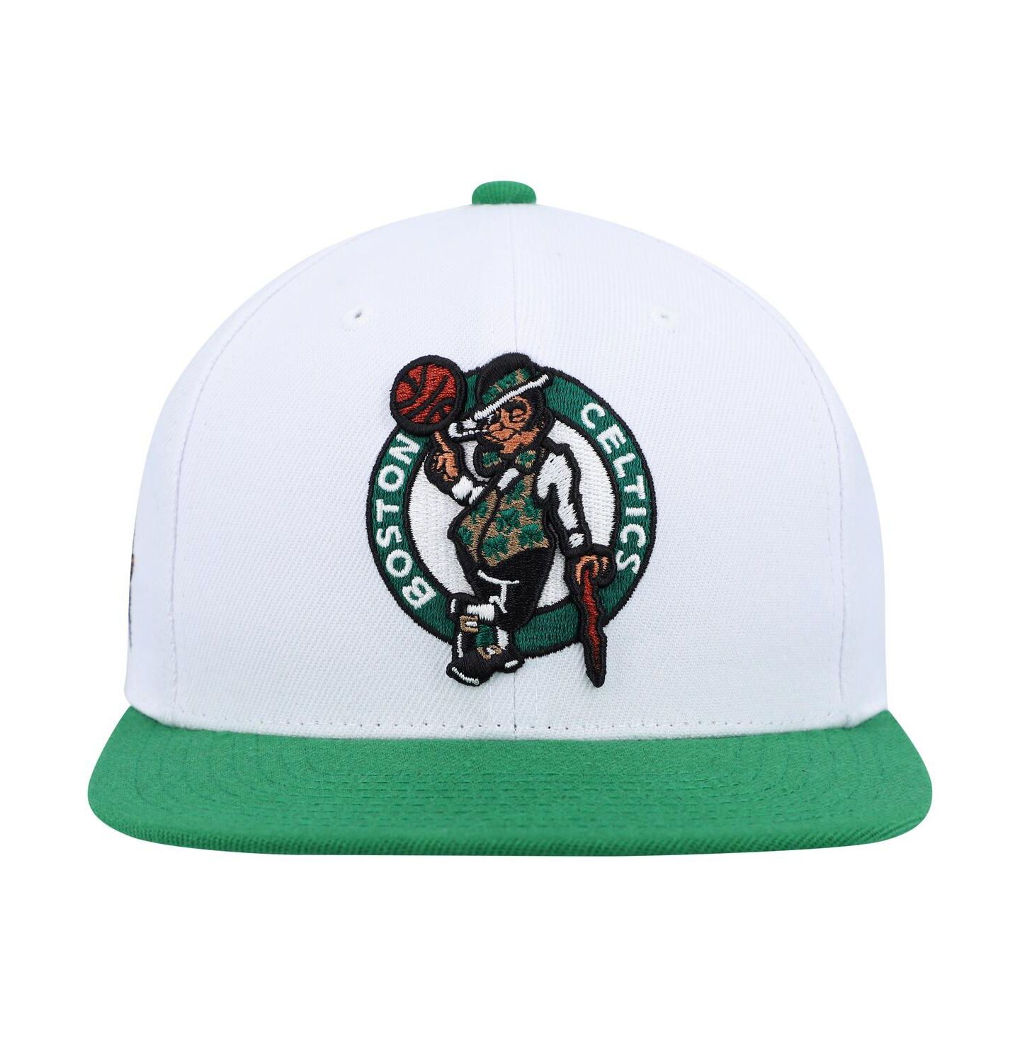Мужская кепка Mitchell & Ness White, Green Boston Celtics Side Core 2.0 Snapback Hat — фото 3