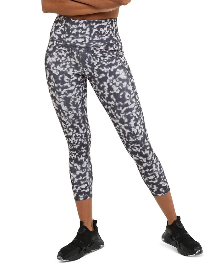Champion Women's Absolute 3/4 Leggings, Tights for Women, Moisture Wicking,  Odor Control, 23, Spotty Animal Camo Neutral, Medium : :  Clothing, Shoes & Accessories