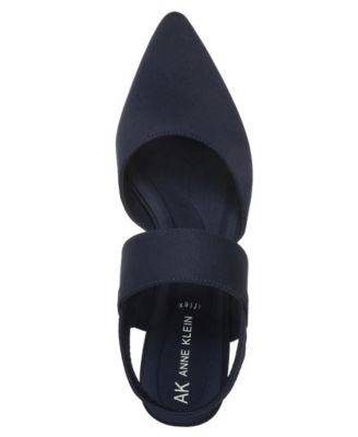 Women's Intime Stretch Kitten Heel Dress Pumps