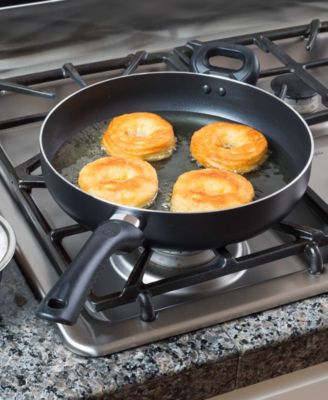 Aluminum 11" Evolve Chicken Fryer with High Dome Glass Lid and Helper Handle