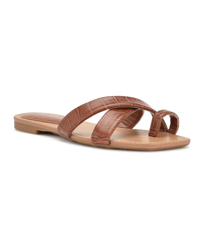 Macy's toe ring hotsell sandals