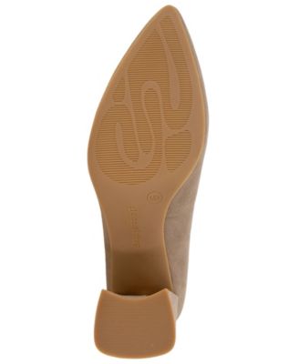 Women's Dionne Block Heel Pointy Toe Pumps