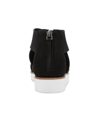 Women's Wander Lightweight Strappy Sandals