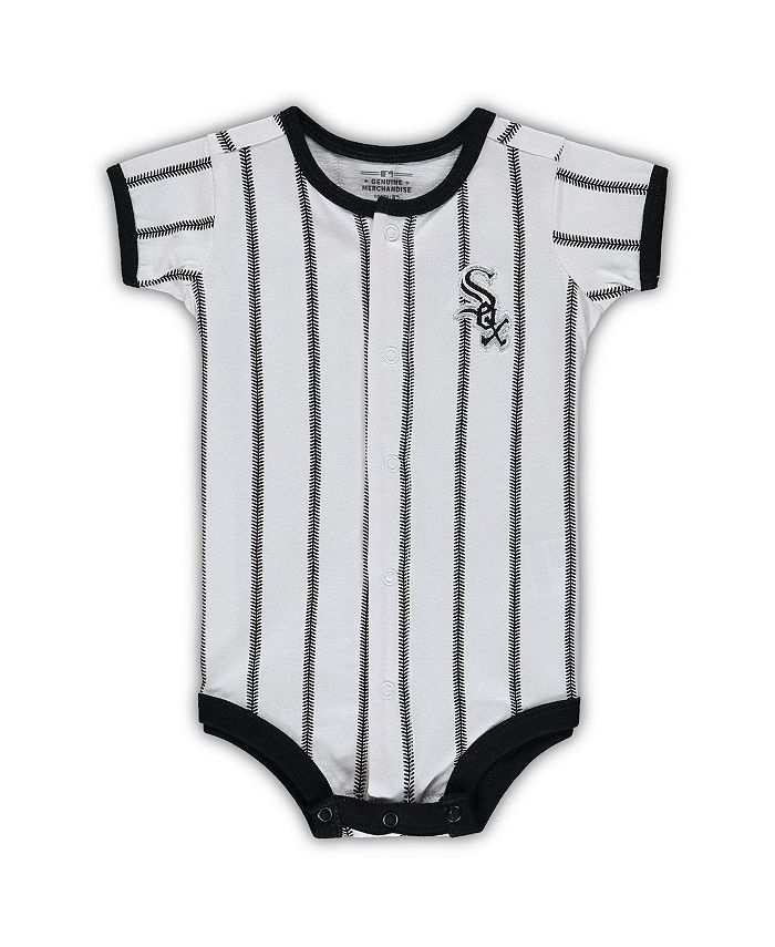 Newborn Boys and Girls White Black Chicago White Sox Power Hitter Short Sleeve Bodysuit