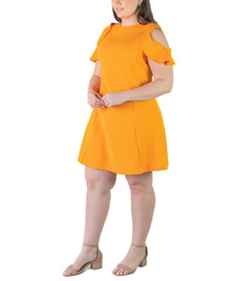 Plus Size Ruffle Cold Shoulder A Line Dress