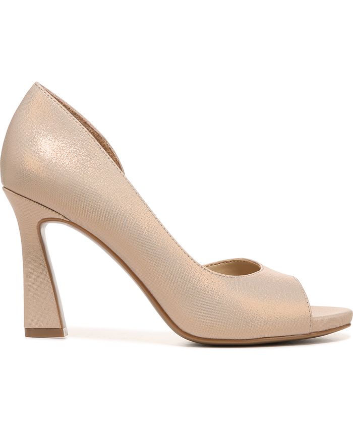 naturalizer macys