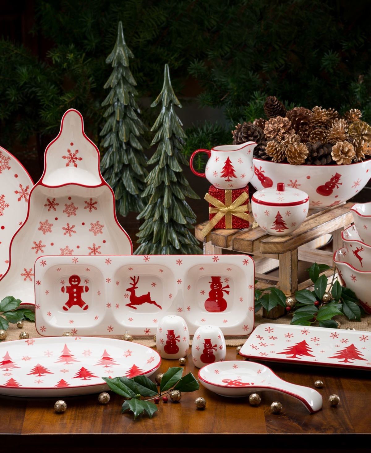 Euro Ceramica Winterfest Chip & Dip Tree Platter In Multi