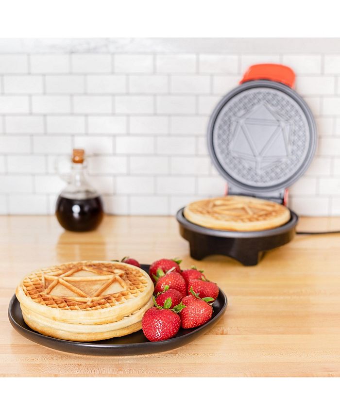 Uncanny Brands Dungeons & Dragons Waffle Maker 20 Sided Die on Your