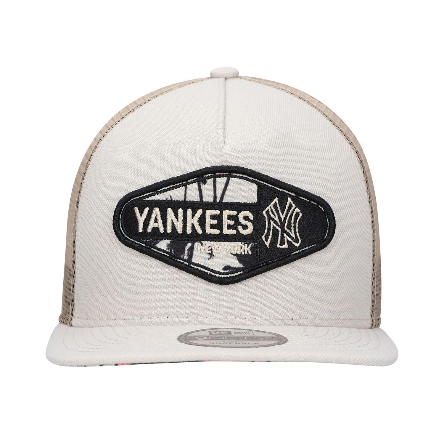 Men's Natural New York Yankees Retro Beachin' Patch A-Frame Trucker 9FIFTY Snapback Hat