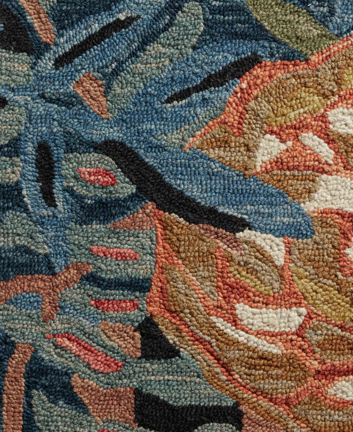 Loloi Belladonna Blm- 5' x 7'6" Area Rug