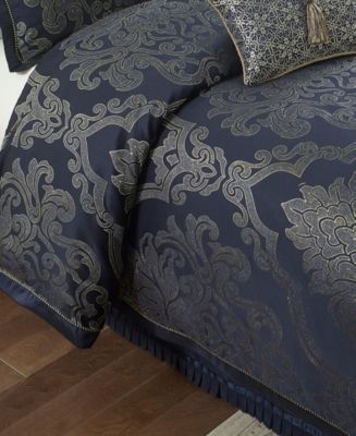 Vaughn 6 Piece Comforter Set, Queen